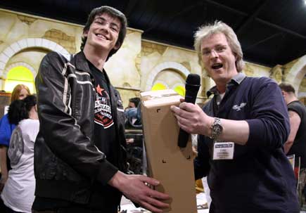 James Graves presented with Mars Pattern Warhound Titan by Tony Cottrell