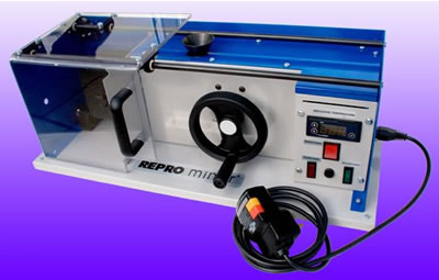 Repro Minor Bench Top Injection Moulding Machine