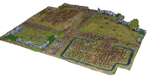 FGEF17 - large, irregularly-shaped enclosed field (15mm)