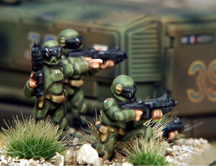 Alaudae infantry deploy from their APC. 15mm Old Crow Miniatures figures