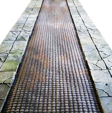 Cobblestone Road