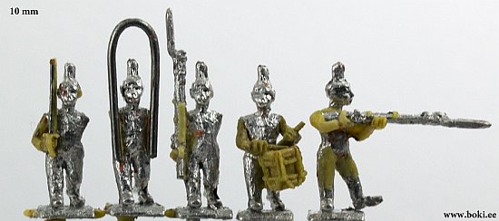 Boki 10mm command dolls