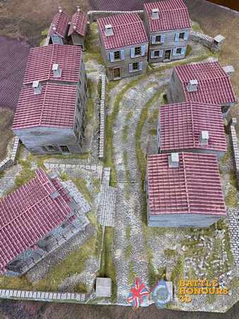 Side Angle Showing Courtyard & Details