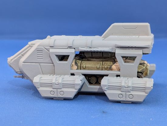 Side view with Zhalo light tank