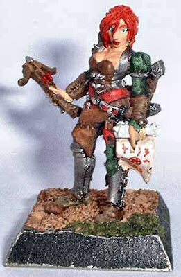 Reaper's Kyla, Bounty Huntress, as painted by Minipainting