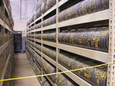 Mold storage