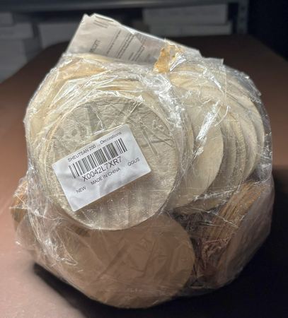 Package of 3-inch bases
