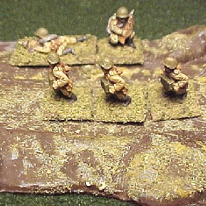 close-up of road piece; Russian WWII heavy machinegun figures from Battlefront