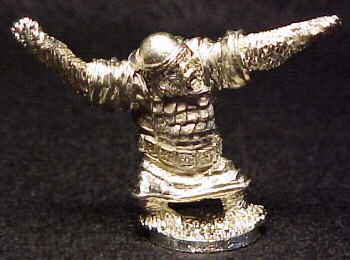 Throwing Gorla (front view)