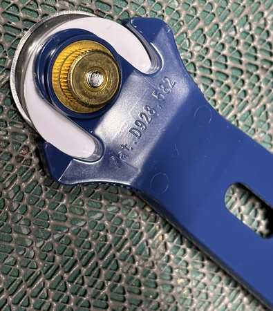 Roller cutter