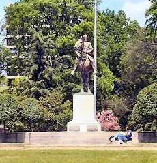 Statue of Nathan Bedford Forrest
