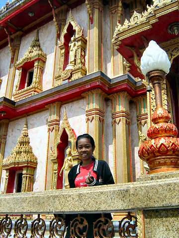 Misan and Ms. Kung at Wat Chalong